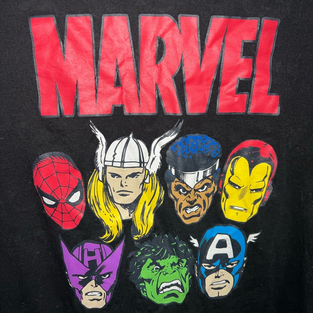 Vintage Marvel Avengers "Hero Face" Black Long Sleeve Shirt Adult Size XXL - Picture 2 of 4